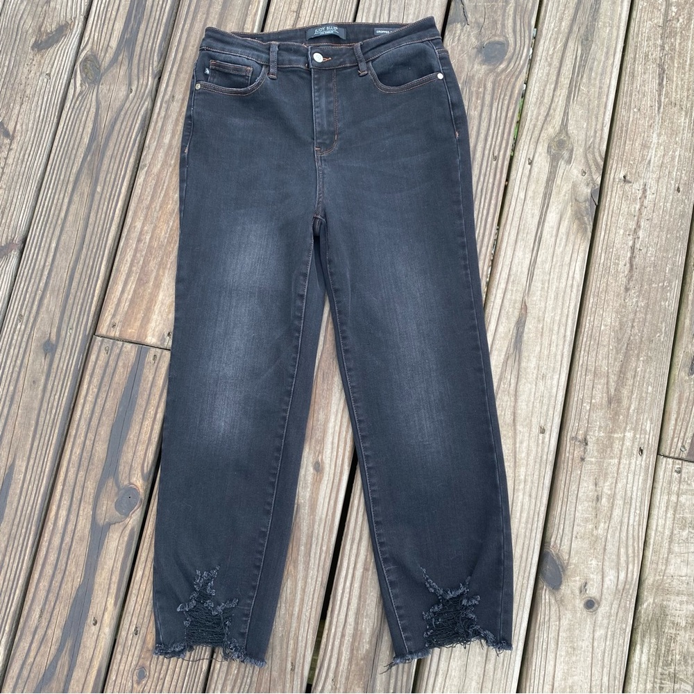 Judy Blue Cropped Straight Black Jeans